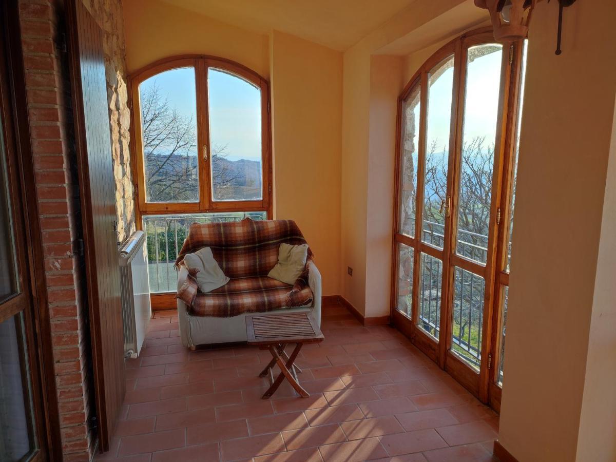 B&B Casale Roshlee Gualdo Cattaneo Εξωτερικό φωτογραφία